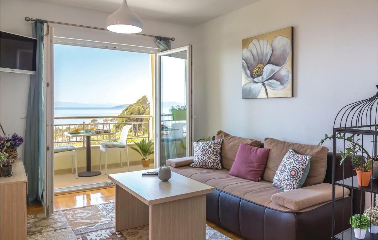 2 Bedroom Cozy Apartment In มาคาร์สกา ภายนอก รูปภาพ