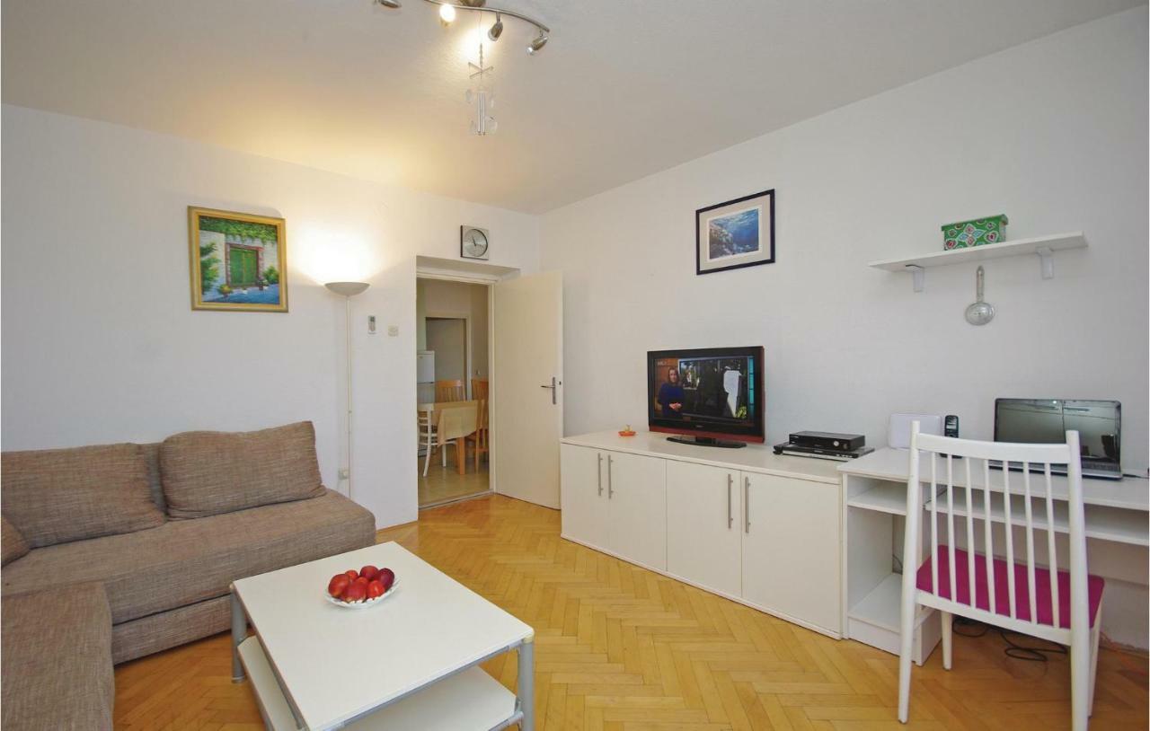 2 Bedroom Cozy Apartment In มาคาร์สกา ภายนอก รูปภาพ
